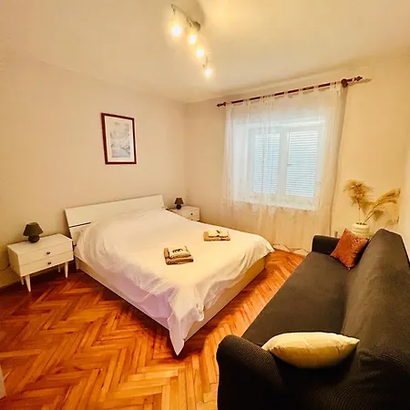 House Maja דירה מדולין